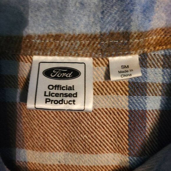 Small Ford Official Licensed Product Plaid Flannel Shirt with Bronco Truck Print - Picture 4 of 13